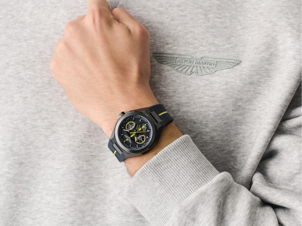 Reloj de Cuarzo Aston Martin Thrill TKS, Gris, 42 mm, MTRI2S602