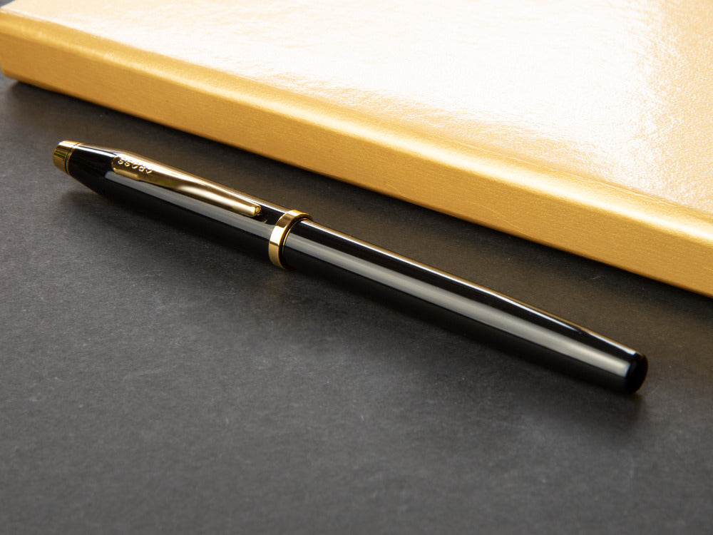 Pluma Estilográfica Cross Century II, Laca, Negro, Bañado en Oro 23K