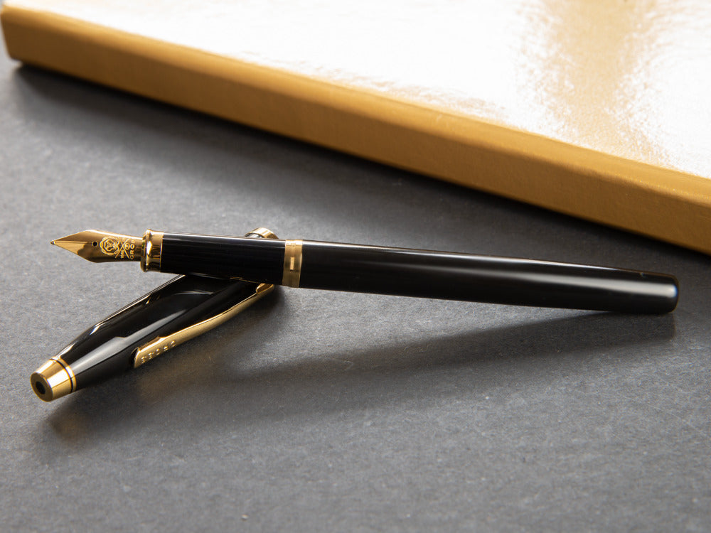 Pluma Estilográfica Cross Century II, Laca, Negro, Bañado en Oro 23K