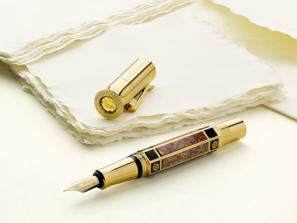 Estilográfica Graf von Faber-Castell Pen of the Year 2014, Oro 24K