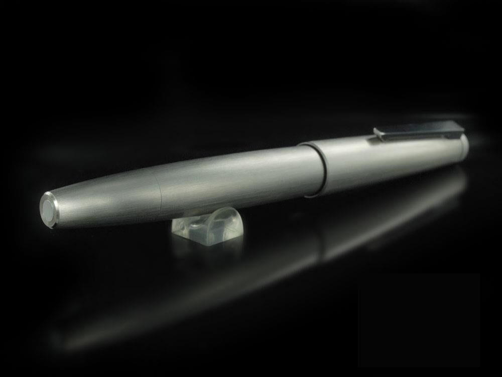 Pluma Estilográfica Lamy 2000, Adornos en platino, Mate, 1224127