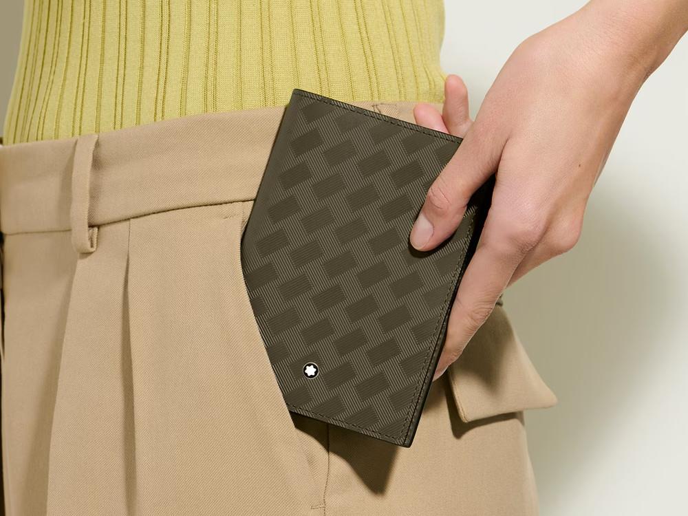 Funda para pasaporte Montblanc Extreme 3.0 Caqui, 221430