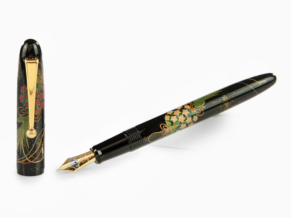 Pluma Estilográfica Namiki Yukari Kusu Dama, Maki-e, Adornos en oro