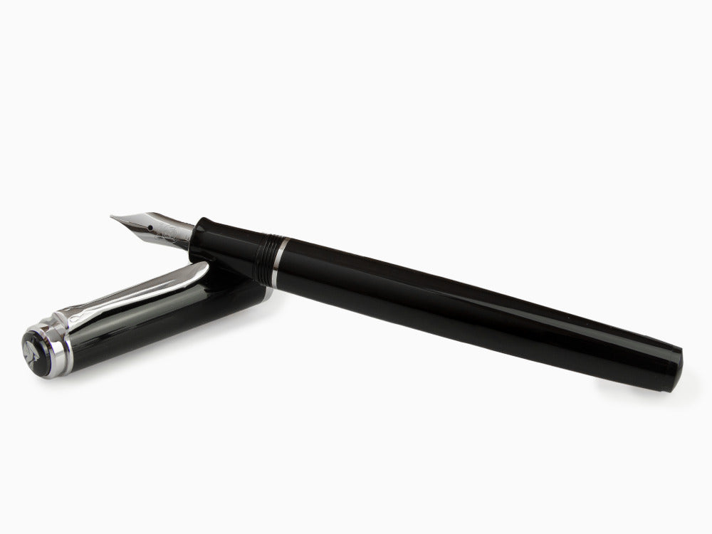 Estilográfica Pelikan Classic P205, Negro, Adornos cromados, 930859