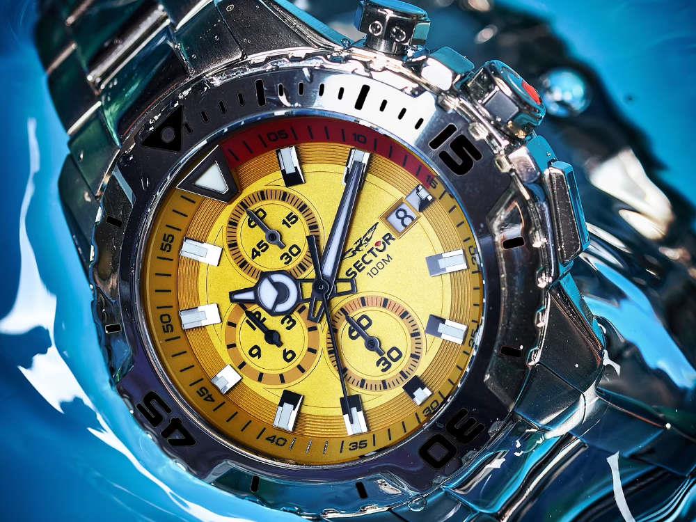 Reloj de Cuarzo Sector No Limits Legend, Amarillo, 43 mm, R3273735002