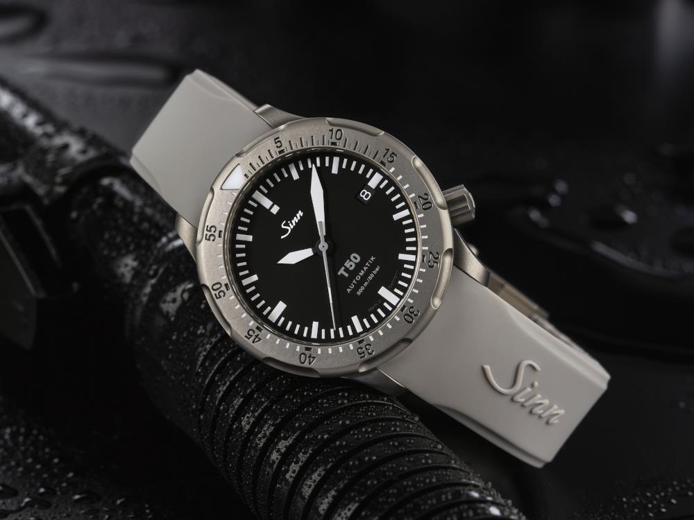 Reloj Automático Sinn T50, SW 300-1, 41 mm, 50 atm, 1052.010 SI309