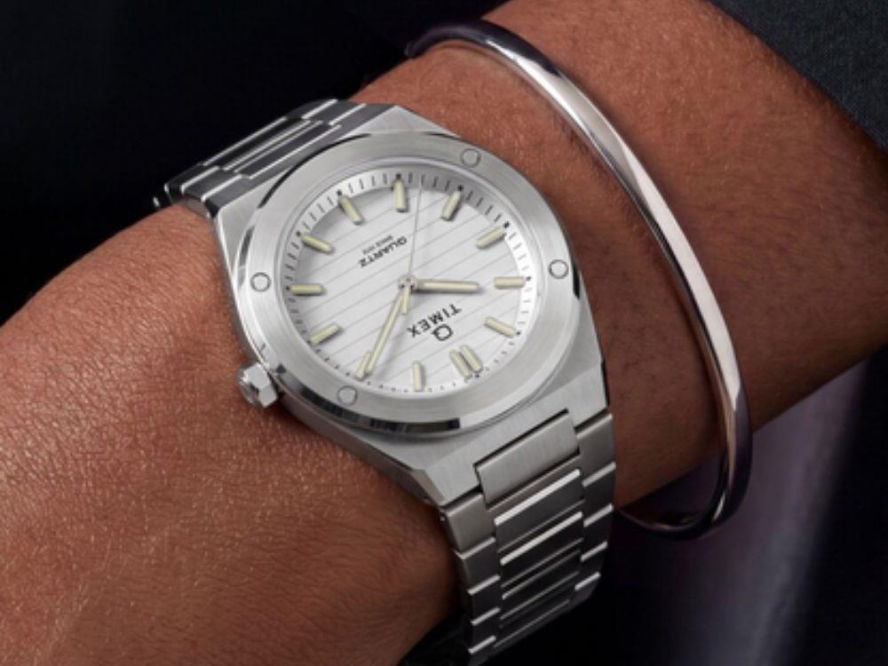 Reloj de Cuarzo Timex Q Timex Marbella, Blanco, 34 mm, TW2Y81800