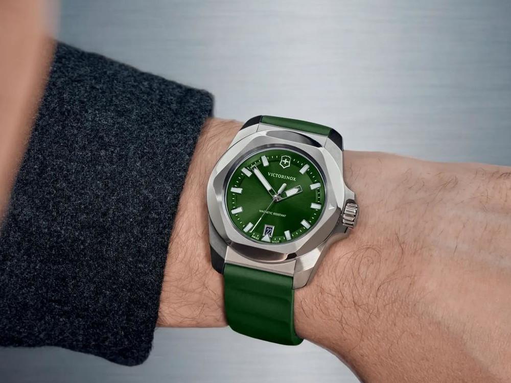 Reloj de Cuarzo Victorinox I.N.O.X., Verde, 41 mm, V242085