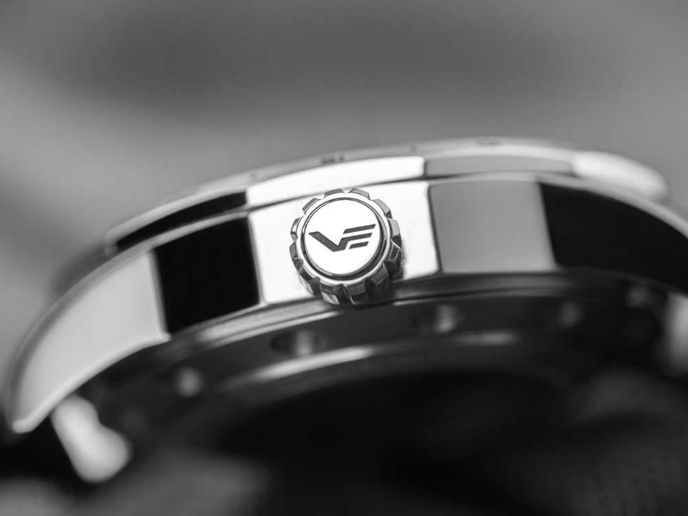 Reloj Automático Vostok Europe Rocket N1 Compact, Negro, 39mm, NH35-125A747-L-BK