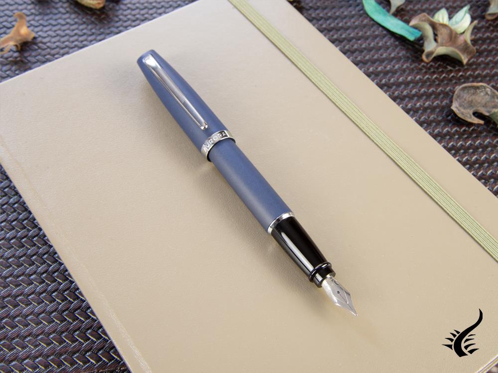 Pluma Estilográfica Aurora Style, Resina Azul, Adornos cromados, E20B