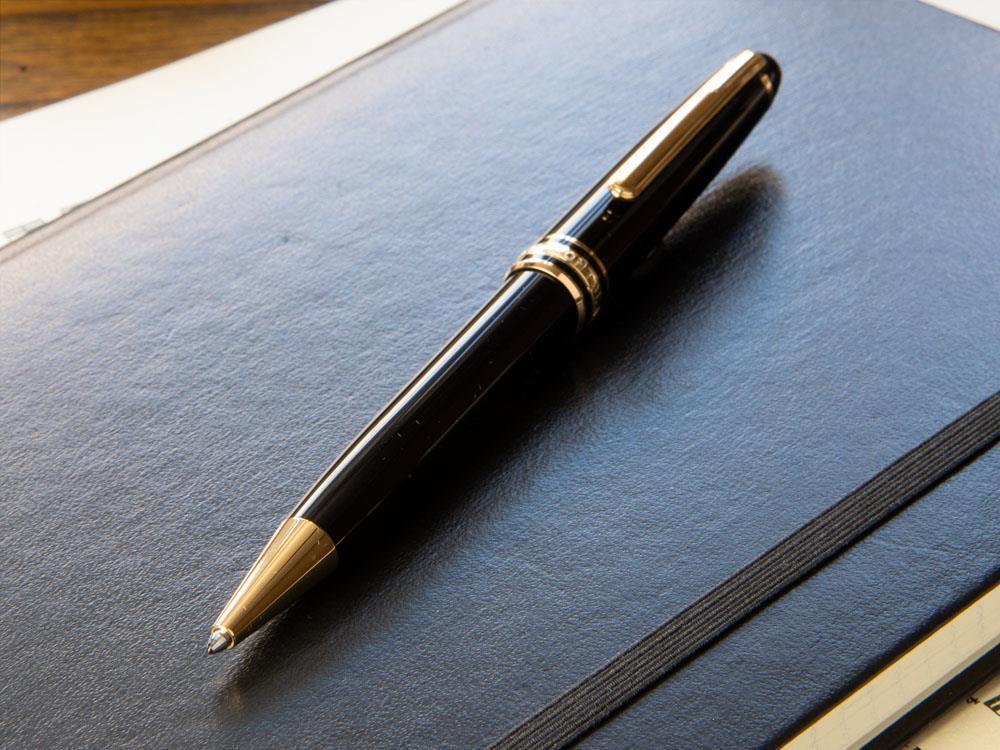 Bolígrafo Montblanc Meisterstück Classique, Adornos en oro, 132453