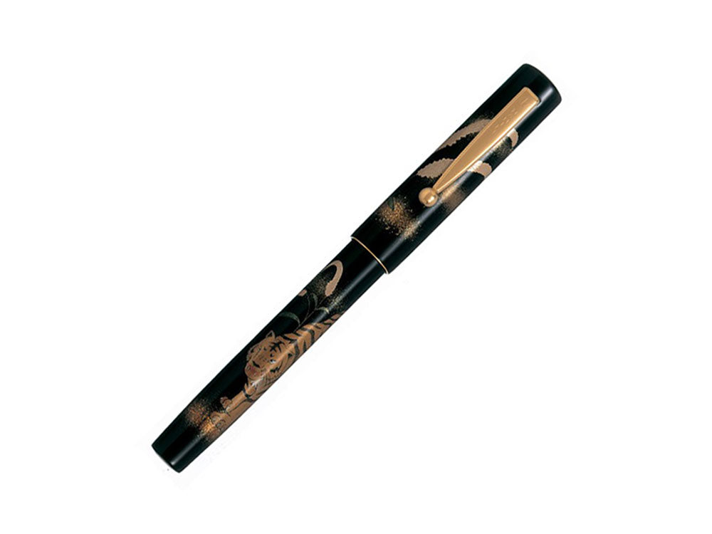 Pluma Estilográfica Namiki Yukari Zodiac Tiger, Laca Urushi, FNV-20M-TR