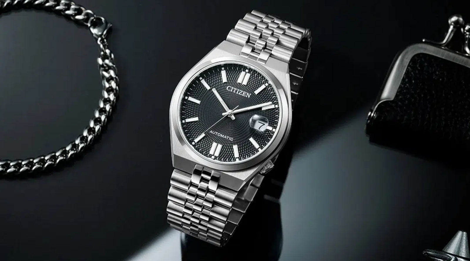 ¿Por qué tu reloj automático adelanta o atrasa?