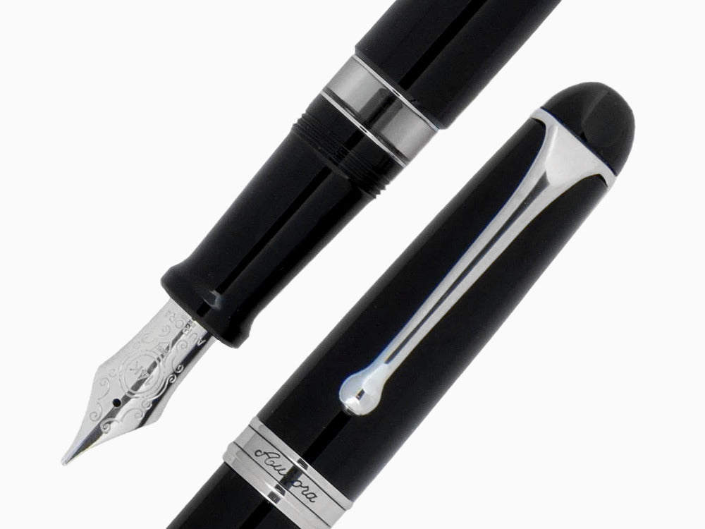 Pluma Estilográfica Aurora 88 Big, Resina Negra, Adornos cromados, 800C