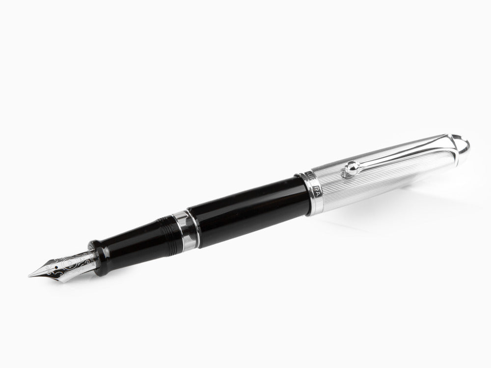 Pluma Estilográfica Aurora 88 Big, Resina Negra, Adornos cromados, 806