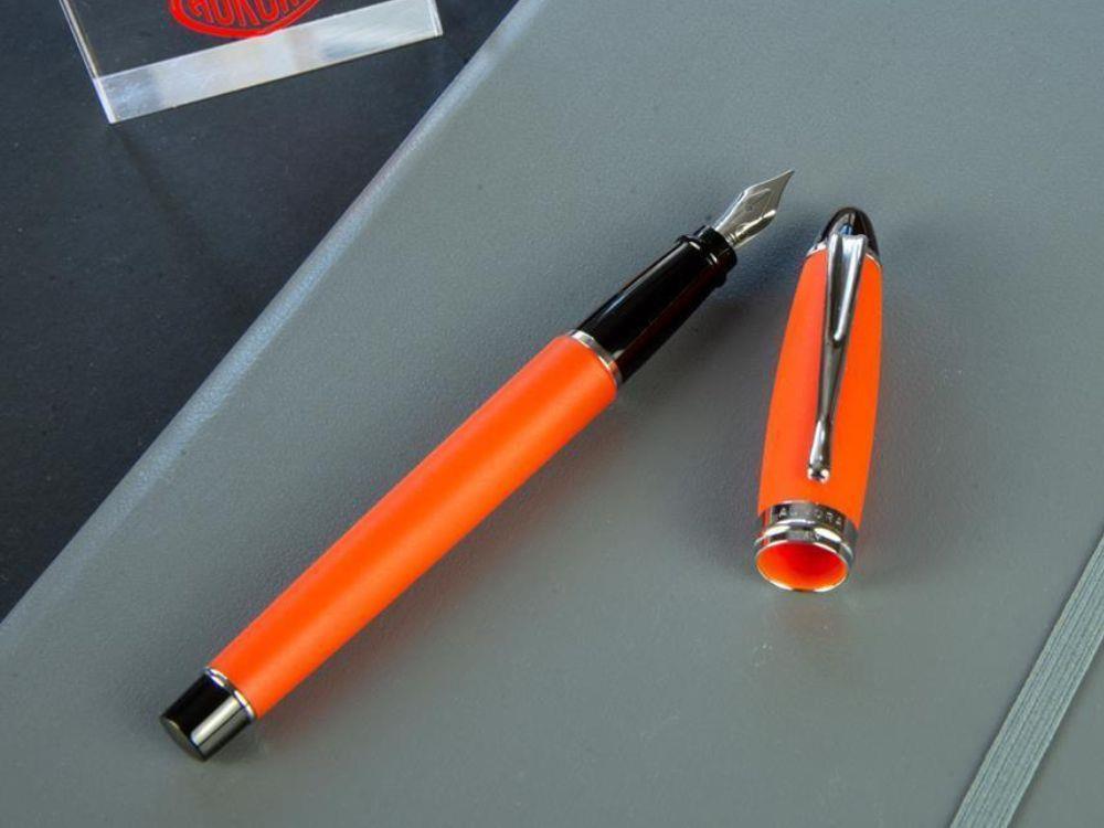 Estilográfica Aurora Ipsilon Satin - Resina Naranja y Cromo - B10O