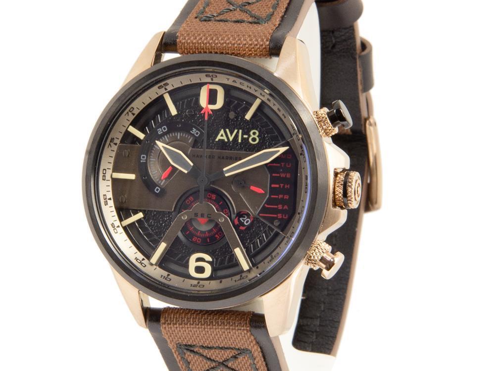Reloj de Cuarzo AVI-8 Hawker Harrier II, PVD Oro, Negro, 43 mm, AV-4056-06