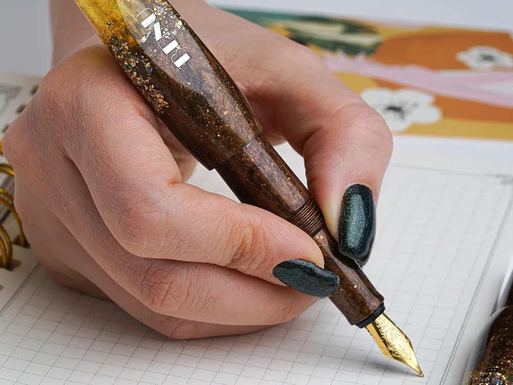 Pluma Estilográfica Benu Pixie Honey Bronze, Marrón,24.2.34.6.0