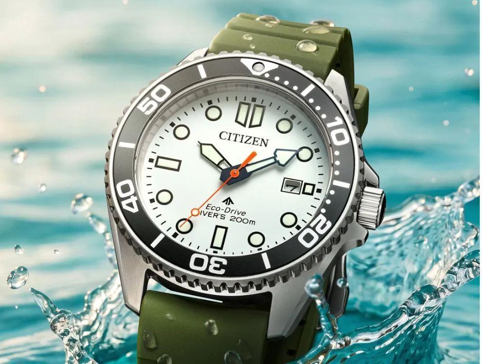 Reloj de Cuarzo Citizen Promaster, 40.5 mm, Blanco, 20 atm, BN0265-00A