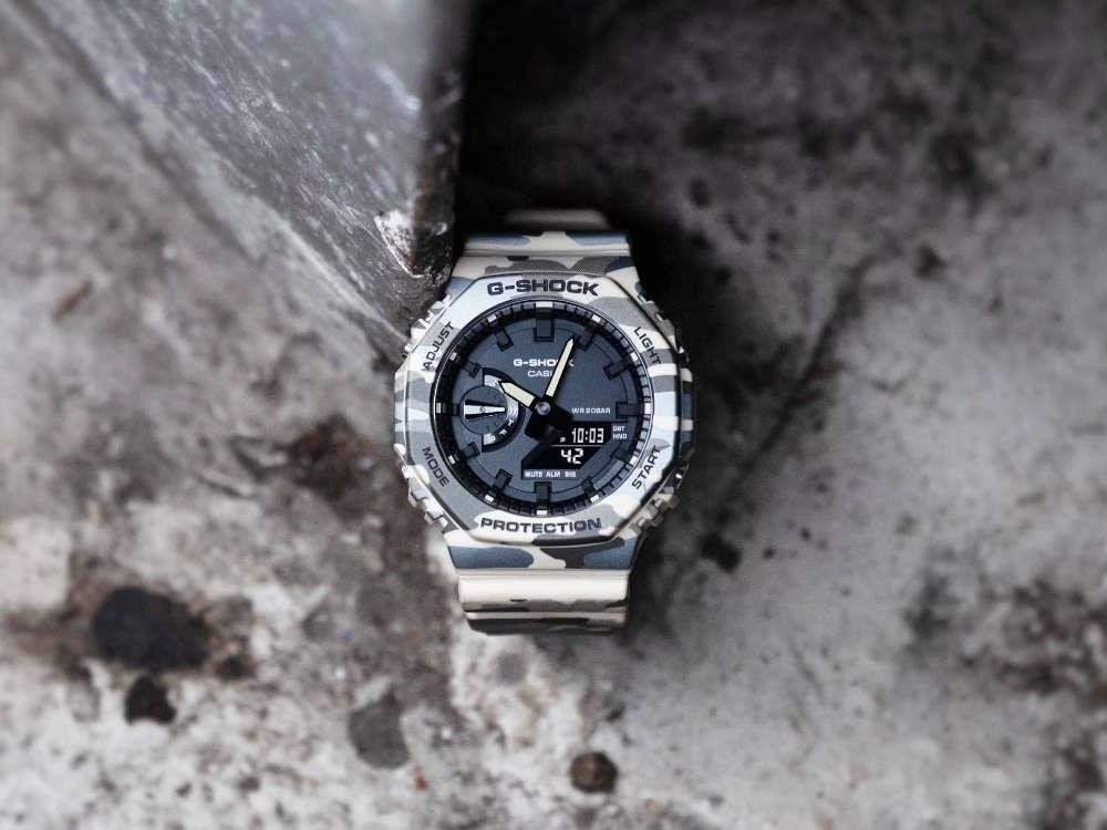 Reloj de Cuarzo G-SHOCK Casio Trend, Negro, 48.5 × 45.4mm, GA-2100CM-5AER