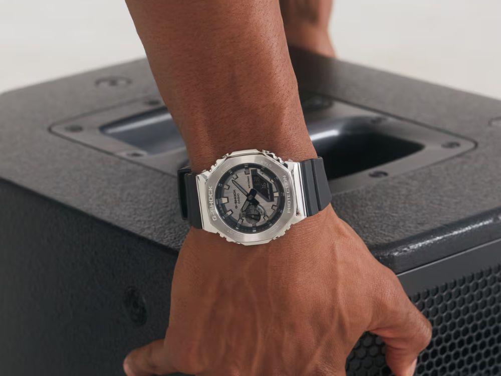 Reloj de Cuarzo G-SHOCK Casio G-Steel, Gris, 49.3mm × 44.4mm, GM-2100-1AER