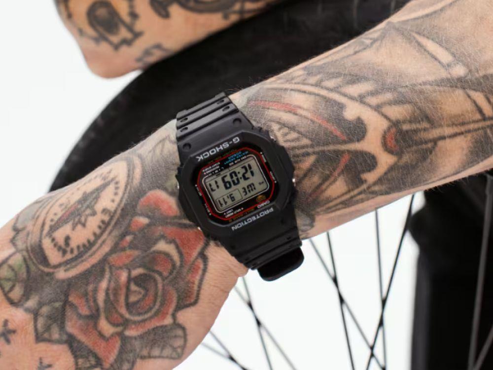 Reloj de Cuarzo G-SHOCK Casio The Origin, Negro, 46.7 × 43.2mm, GW-M5610U-1ER