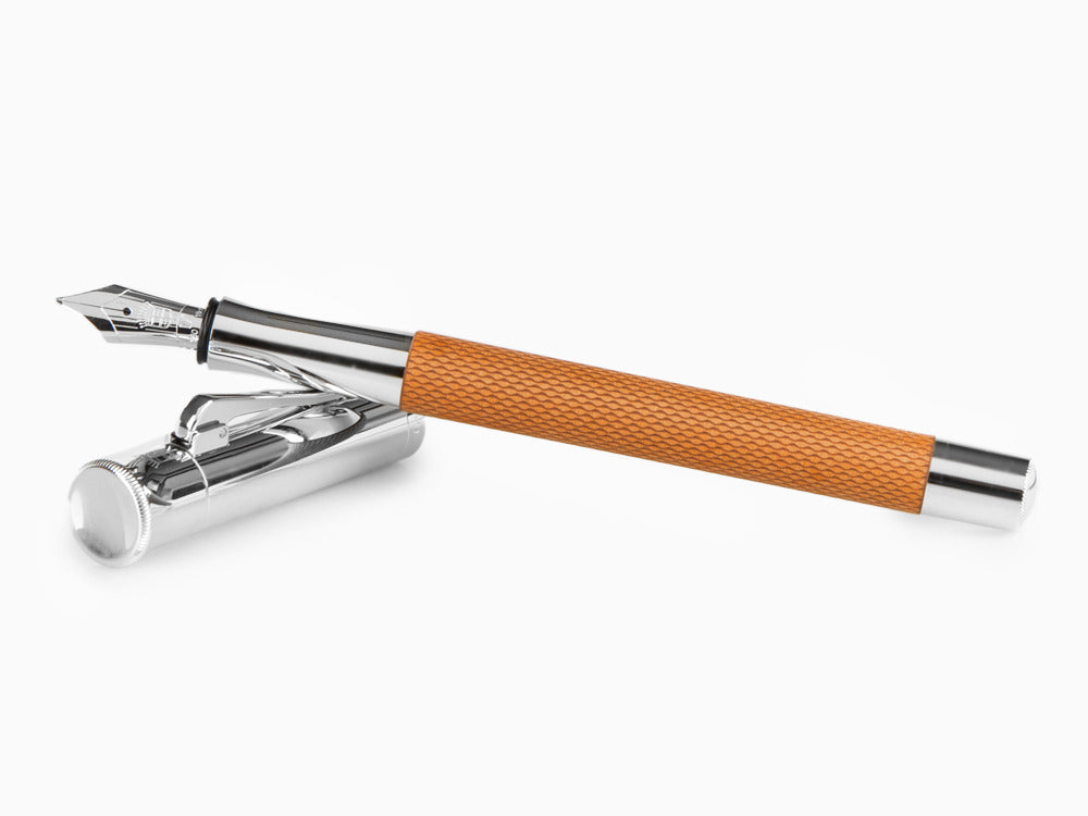Estilográfica Graf von Faber-Castell Guilloche, Resina preciosa, Coñac