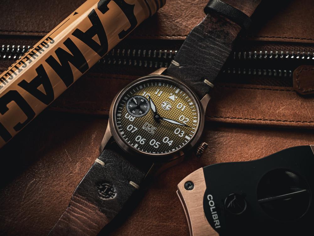 Reloj Automático Indie Watch Swell, PVD Bronce, Amarillo, 42 mm, 257BB