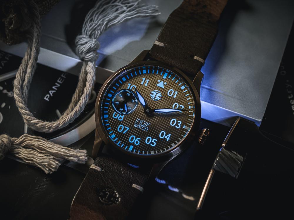 Reloj Automático Indie Watch Swell, PVD Bronce, Amarillo, 42 mm, 257BB