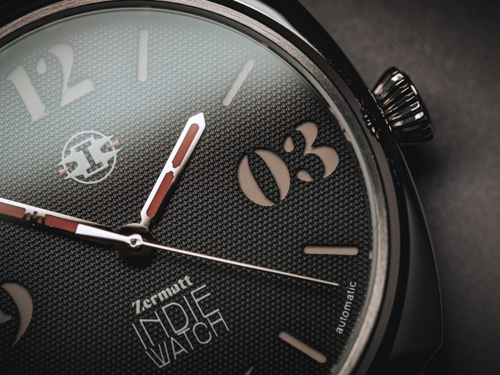 Reloj Automático Indie Watch Zermatt, Negro, 44 mm, 31B