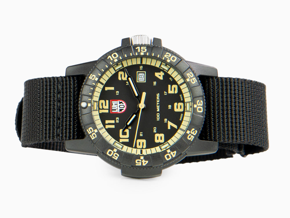 Reloj de Cuarzo Luminox Sea Turtle Giant, Negro/Beige, Carbono, 44 mm, 10 atm