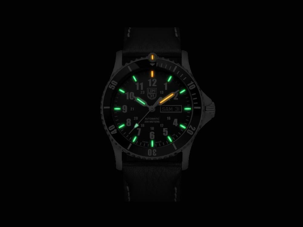 Reloj Luminox Automatic Sport Timer, SW 220, Negro, 20 atm, XS.0921