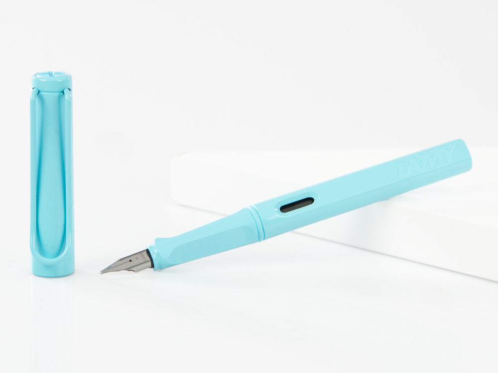 Pluma Estilográfica Lamy Safari Aquasky, Edición especial, Azul, 1237199