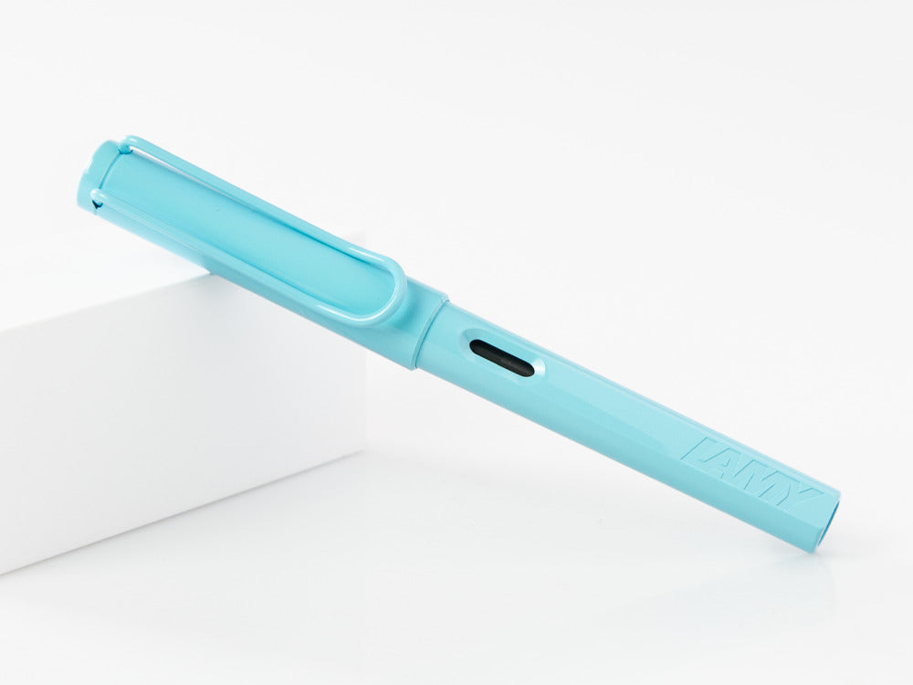 Pluma Estilográfica Lamy Safari Aquasky, Edición especial, Azul, 1237199