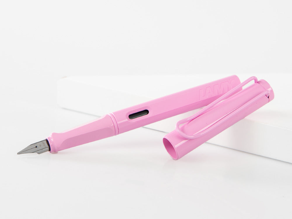 Pluma Estilográfica Lamy Safari Lightrose, Edición especial, 1237239