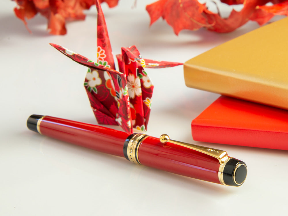 Pluma Estilográfica Pilot Custom 845 Red, Adornos PVD Oro, FKV-5MR-R