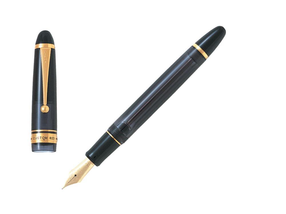 Pluma Estilográfica Pilot Custom 823, Resina, Oro, Negro, NC823N