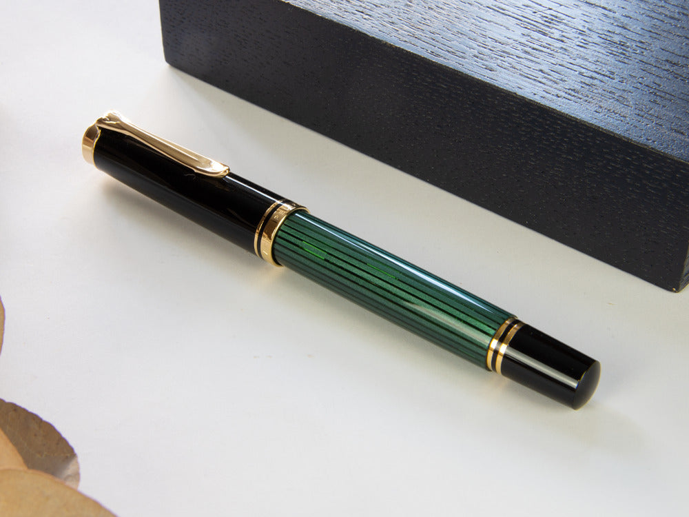 Pluma Estilográfica Pelikan Souverän M400- Negro/Verde, 994863