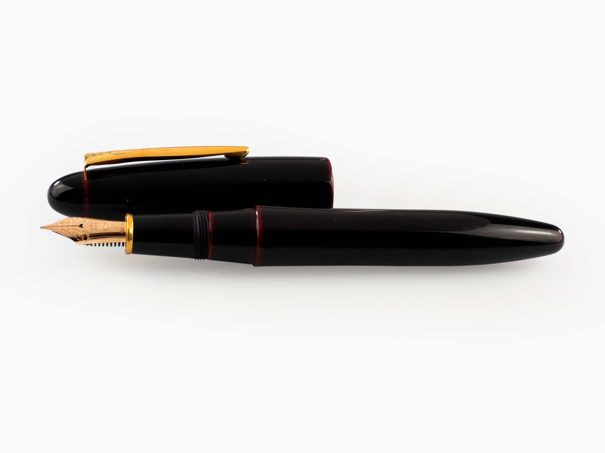 Estilográfica Platinum Izumo, Rojo, Ebonita, Tamenuri PIZ-55000-28