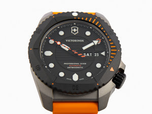 Reloj Automático Victorinox Dive Pro, Titanio, Negro, 43 mm, 30 atm, V241996