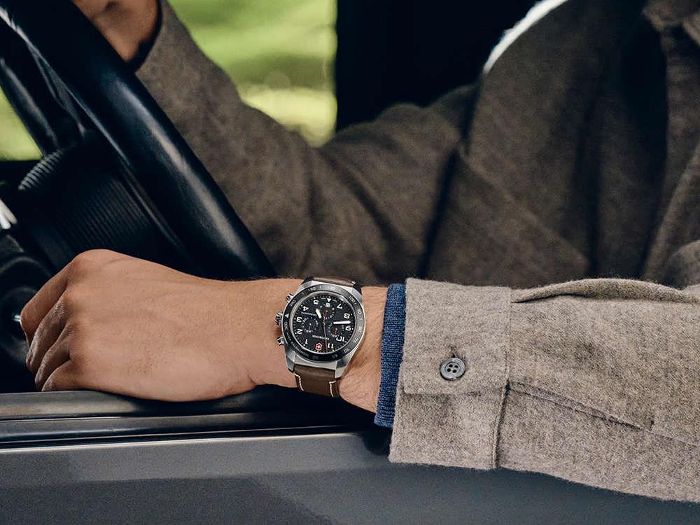 Reloj de Cuarzo Victorinox Swiss Army, Negro, 42 mm, Cronógrafo, V242046