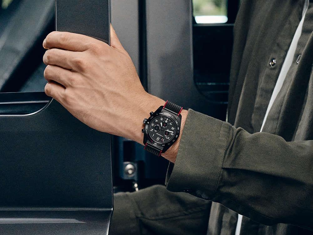 Reloj de Cuarzo Victorinox Swiss Army, Negro, 42 mm, Cronógrafo, V242051