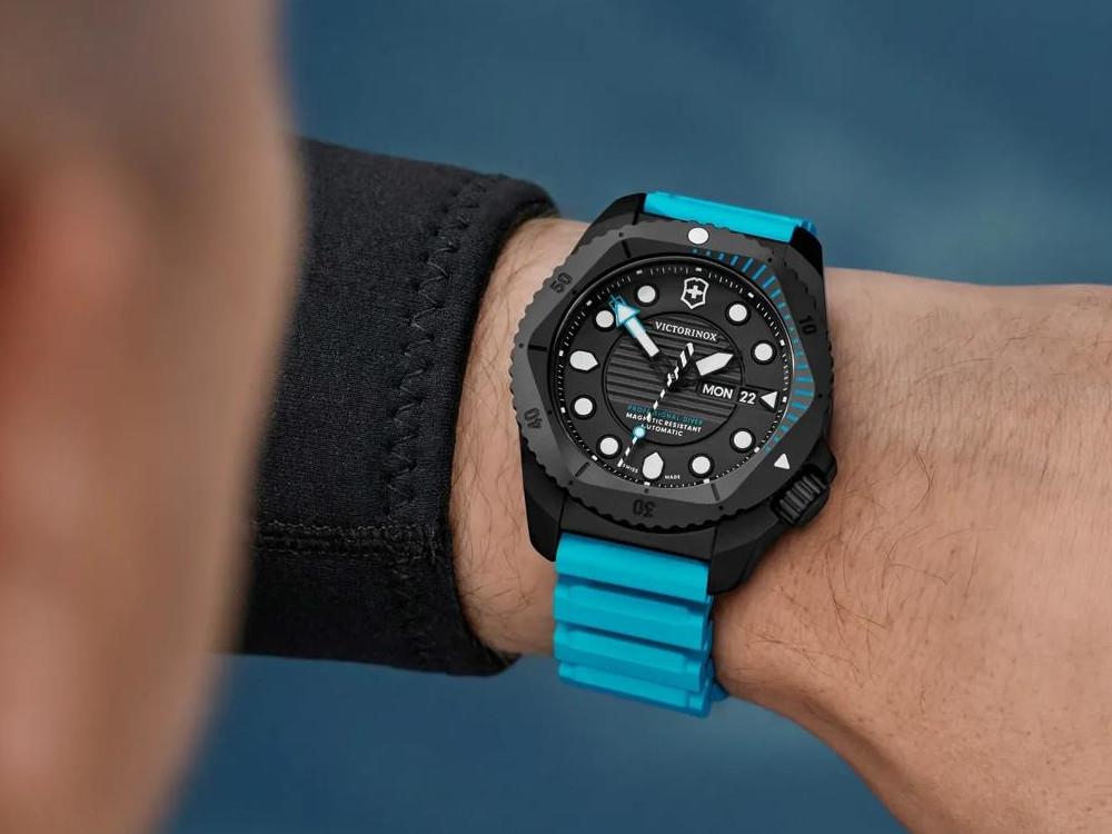 Reloj Automático Victorinox Dive Pro, Titanio, Negro, 43 mm, V242071