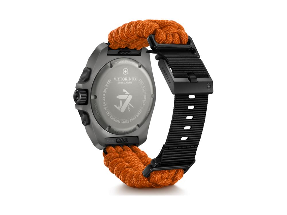 Reloj de Cuarzo Victorinox I.N.O.X. Chrono Titanio, Verde, 43 mm, V242083.1