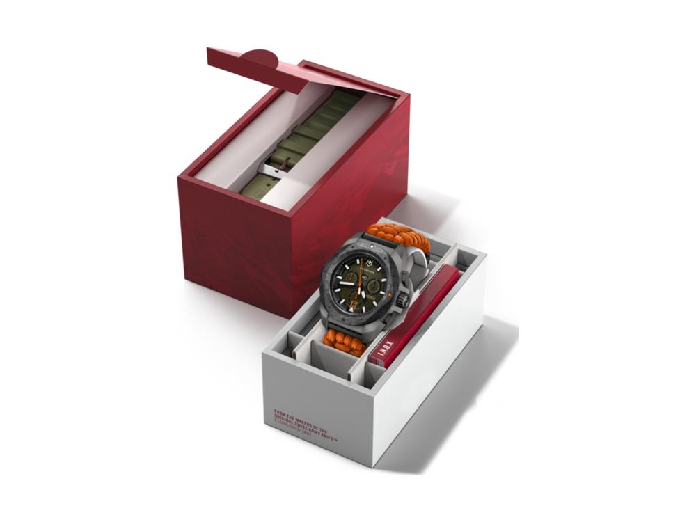 Reloj de Cuarzo Victorinox I.N.O.X. Chrono Titanio, Verde, 43 mm, V242083.1