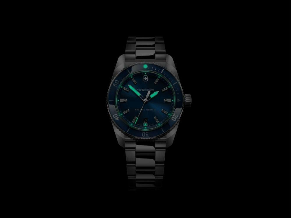 Reloj de Cuarzo Victorinox Maverick, Acero Inoxidable 316L, Azul, 39 mm, V242095